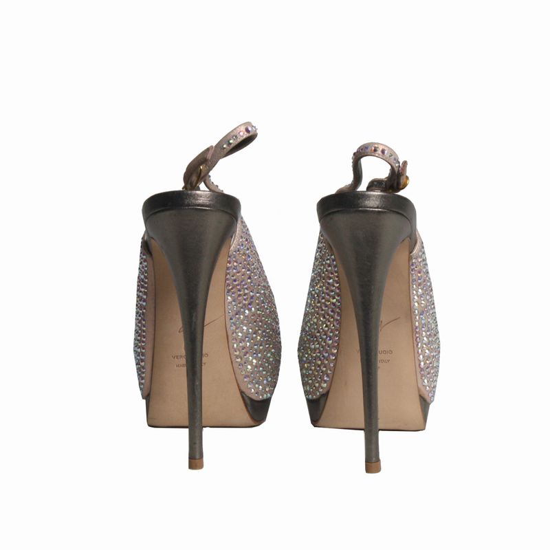 Pump-Giuseppe-Zanotti-Strass