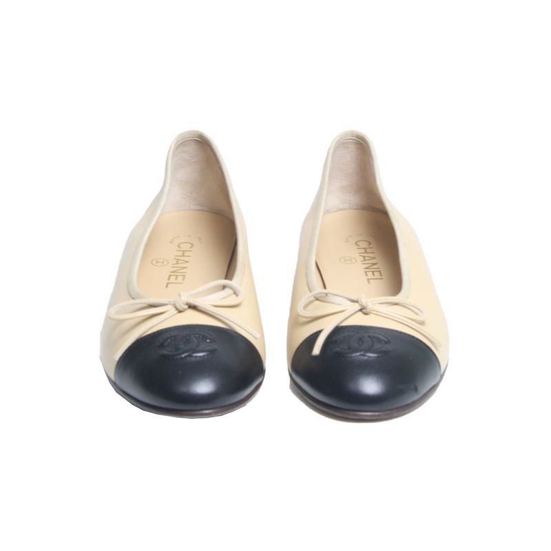 Sapatilha-Chanel-Classica-Bicolor