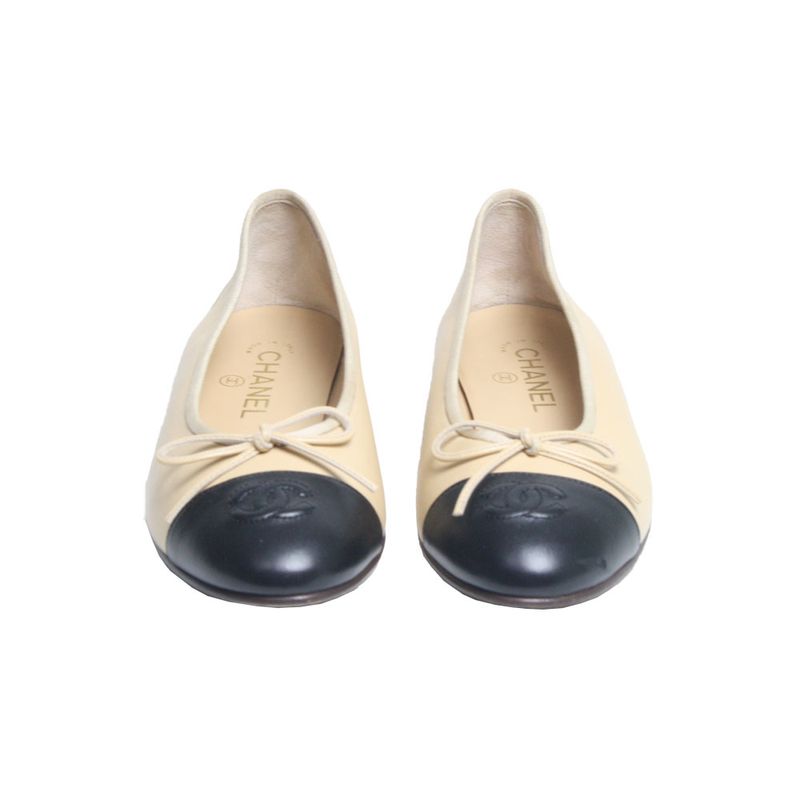 Sapatilha-Chanel-Classica-Bicolor