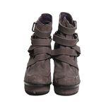 Ankle-Boot-Cris-Barros-Camurca