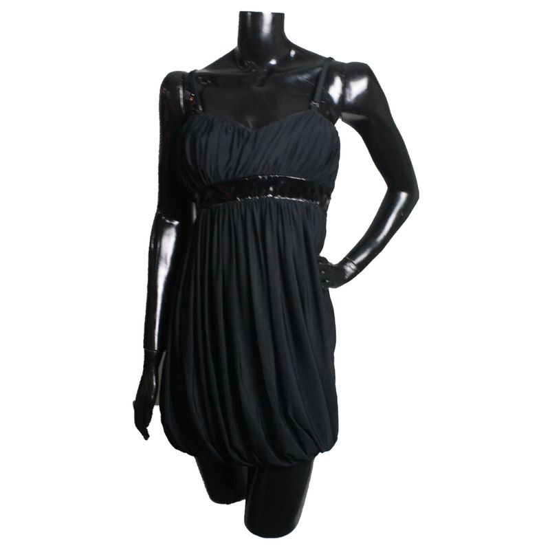 Vestido-Versace-preto-balone