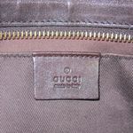 Bolsa-Gucci-Canvas-GG-Pochette