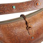 Bolsa-Valentino-Couro-Prensado