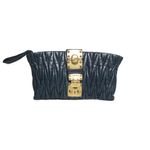 Clutch-Miu-Miu-Matelasse-Azul-Petroleo