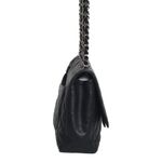 Bolsa-Chanel-Classic-Flap-Preta
