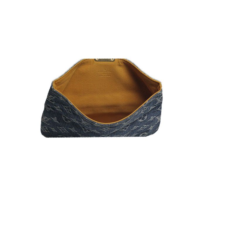 Clutch-Louis-Vuitton-Denim-Pochette