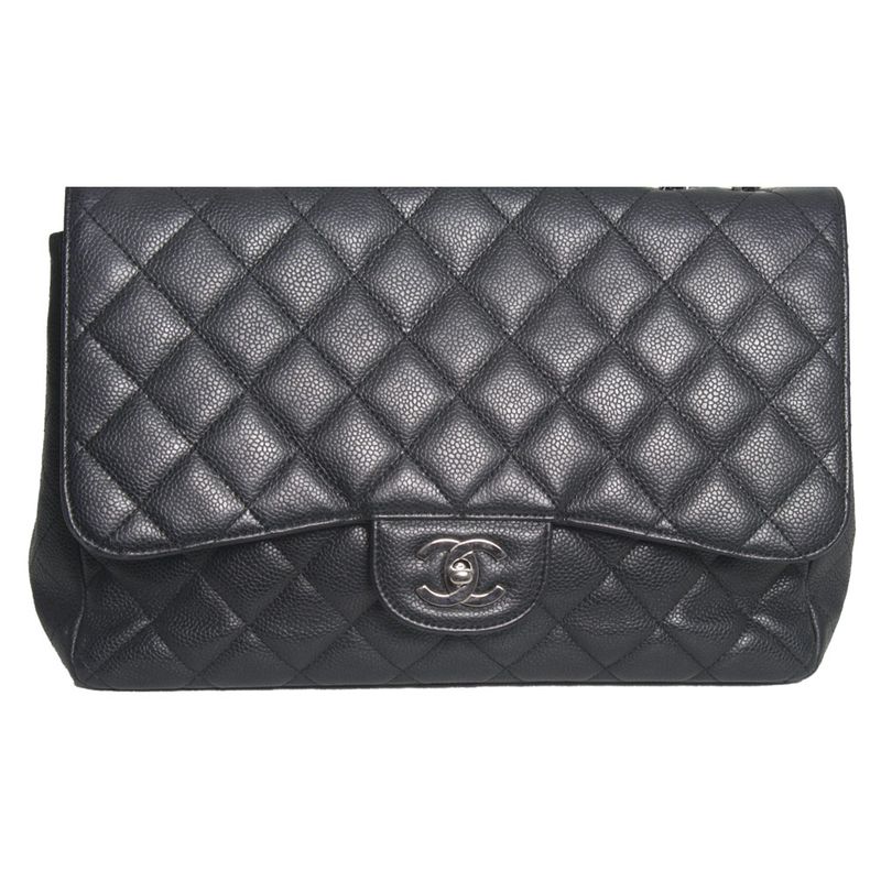 Bolsa-Chanel-Classic-Flap-Preta