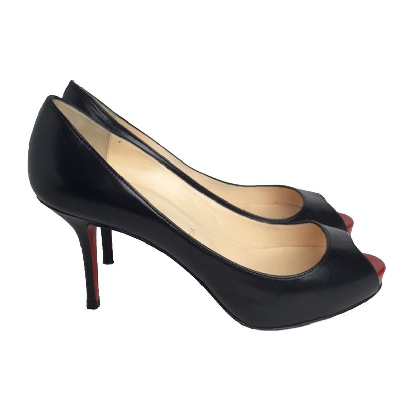 Peep-Toe-Christian-Louboutin-Very-Prive