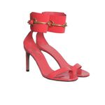 Sandalia-Gucci-verniz-coral