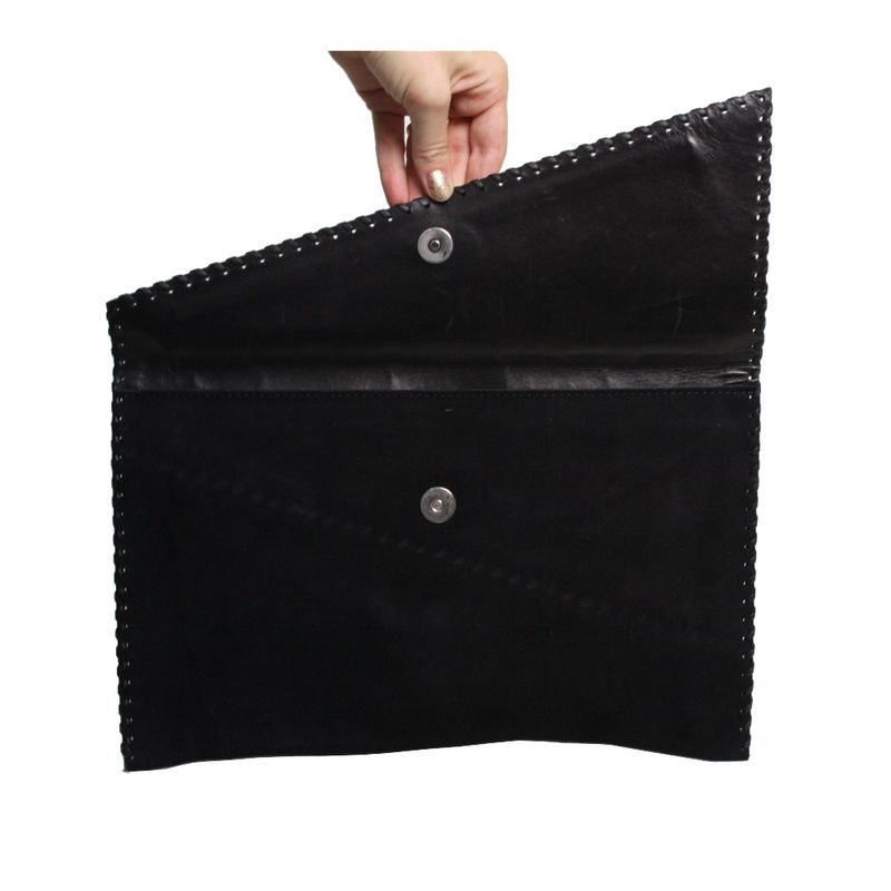 Maxi-Clutch-Achados-Prettynew-Preta