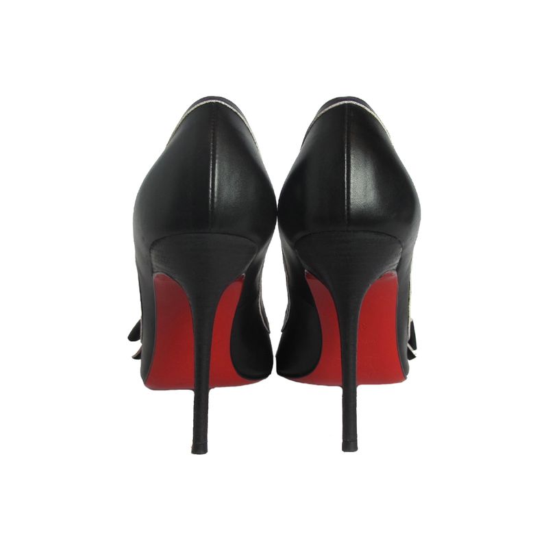 Scarpin-Christian-Louboutin-Modelo-Corneille