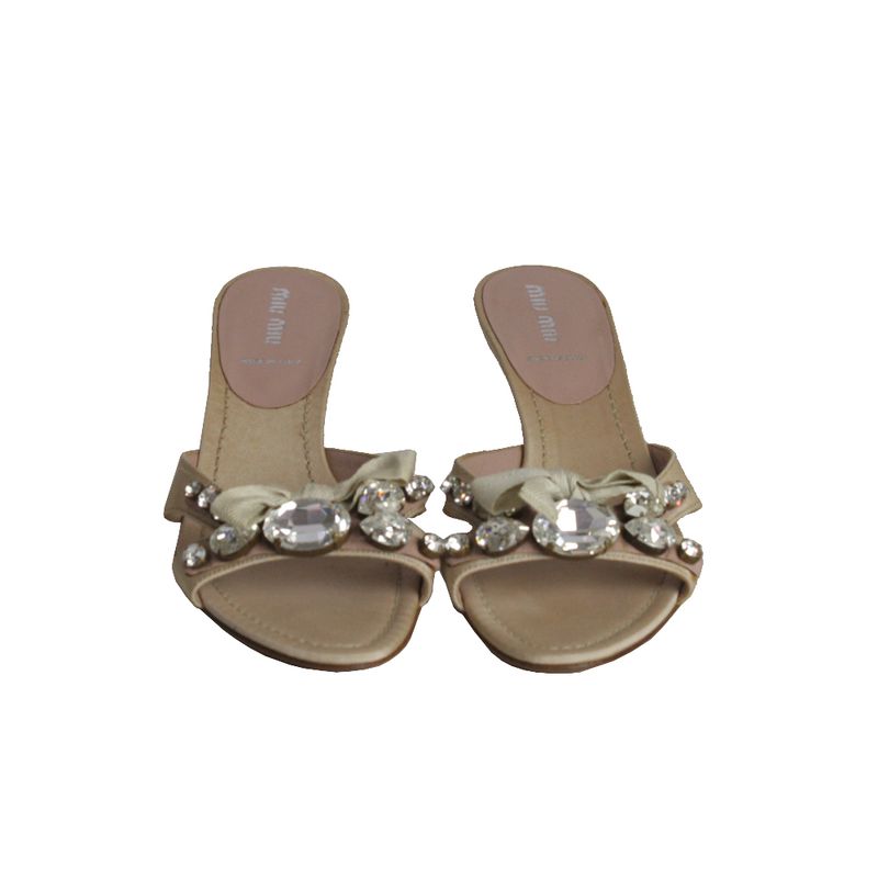 Tamanco-MiuMiu-Rosa-com-Pedrarias