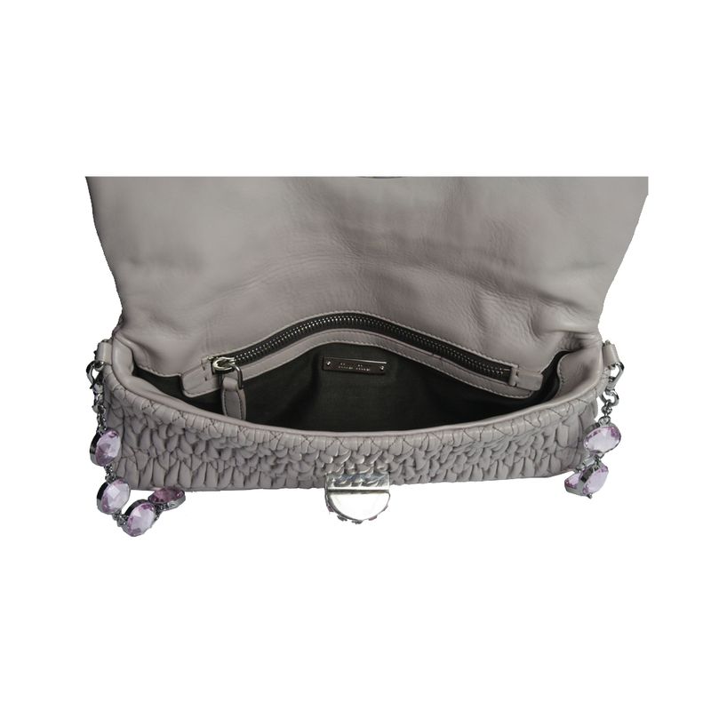 Bolsa-Miu-Miu-Lilas-com-Alca-em-Pedrarias