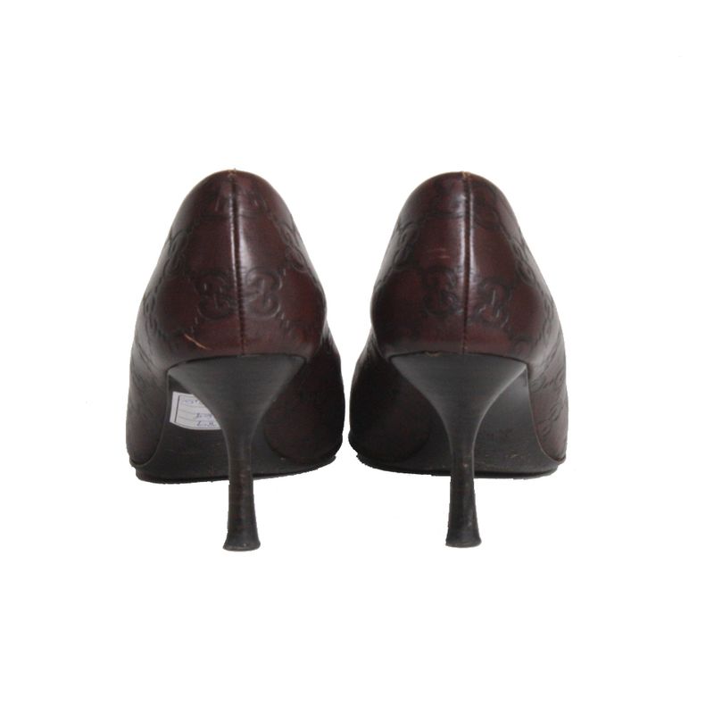 Pump-Gucci-Guccissima-Marrom-2