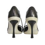 Scarpin-de-bico-fino-Christian-Dior-Preto-e-Branco