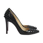 Scarpin-Christian-Louboutin-Pigalle-Spikes-Verniz-Preto