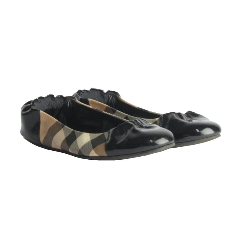 Sapatilha-Burberry-Verniz-Preto