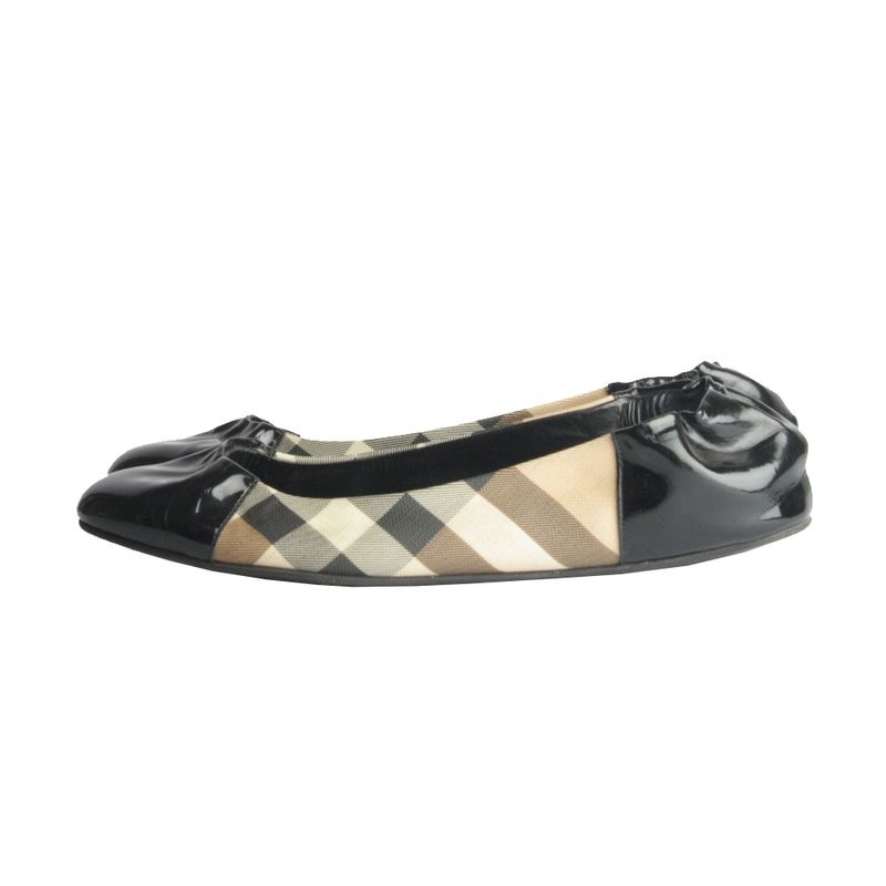 Sapatilha-Burberry-Verniz-Preto