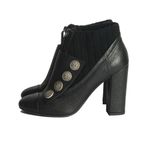 Bota-Chanel-Couro-e-Tecido