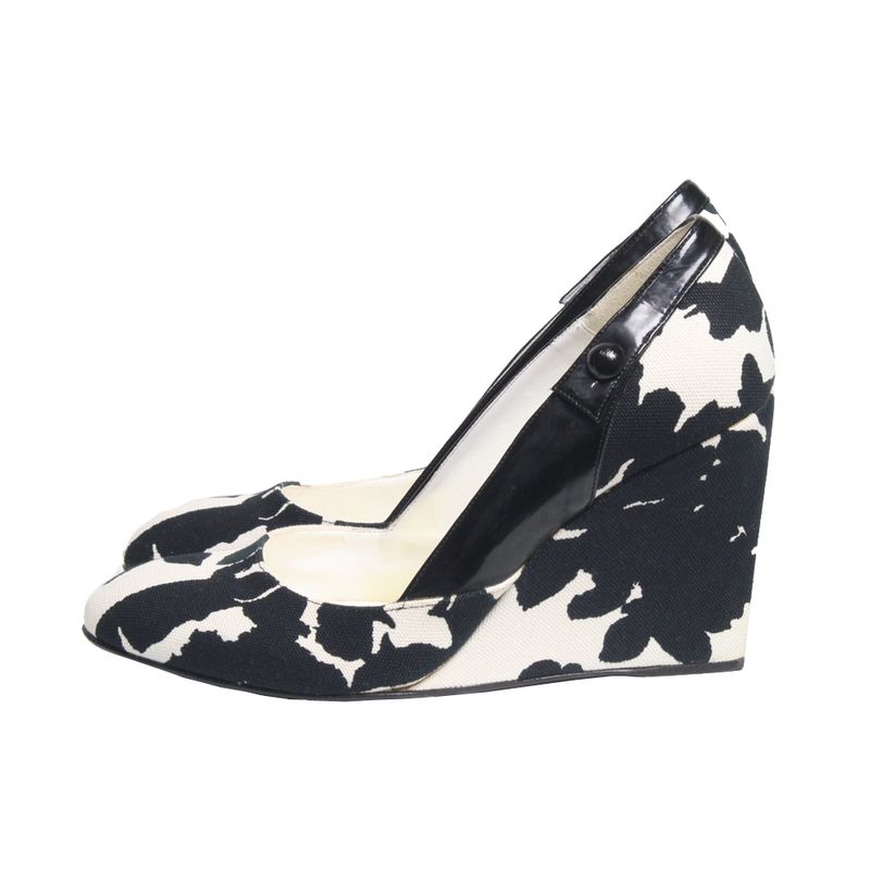 Anabela-Stella-McCartney-Black-and-White