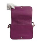 Bolsa-Yves-Saint-Laurent-Roxa-Transpassada