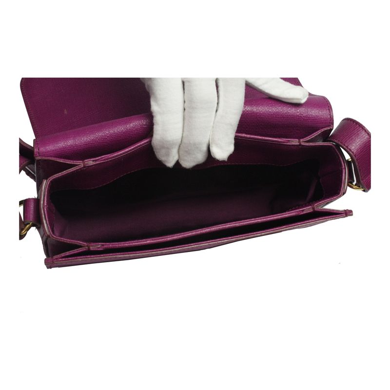 Bolsa-Yves-Saint-Laurent-Roxa-Transpassada