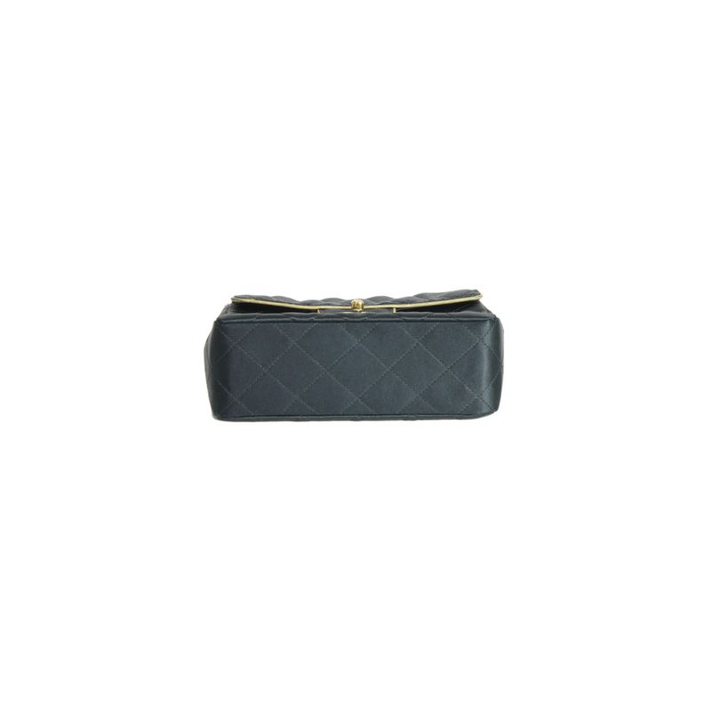 Bolsa-Chanel-Classic-Mini-Square-Preta-Seda