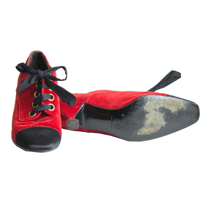 Bota-Chanel-Veludo-Preto-e-Vermelho