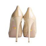 Peep-Toe-Prada-Verniz-Nude