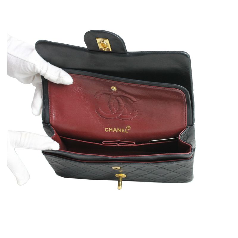Bolsa-Chanel-Vintage-Classic-Flap-Lambskin-Preta