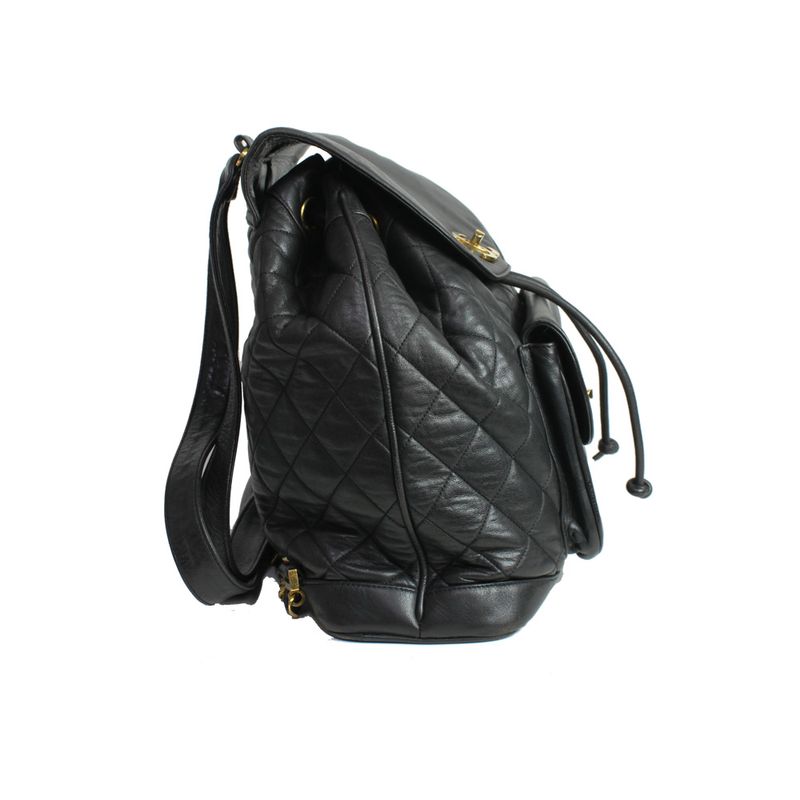 Mochila-Chanel-Vintage-Quilted-Couro-Preto-M