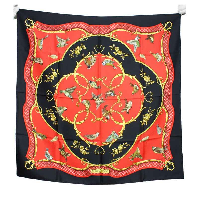 Lenco-De-Seda-Hermes-Vermelho-e-Preto-90-X-90-Carre