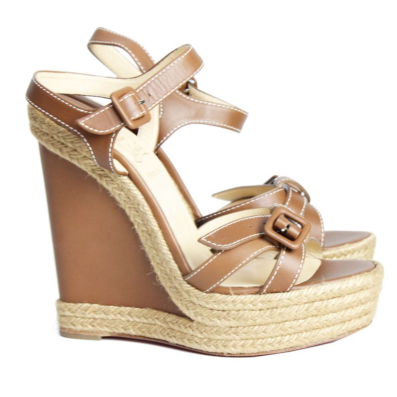 plataforma-anabela-christian-louboutin-caramelo