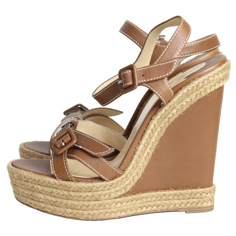 plataforma-anabela-christian-louboutin-caramelo