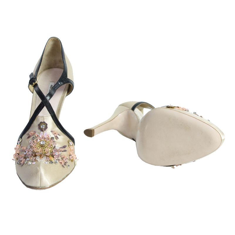 Sapato-Miu-Miu-Rose-Bordado