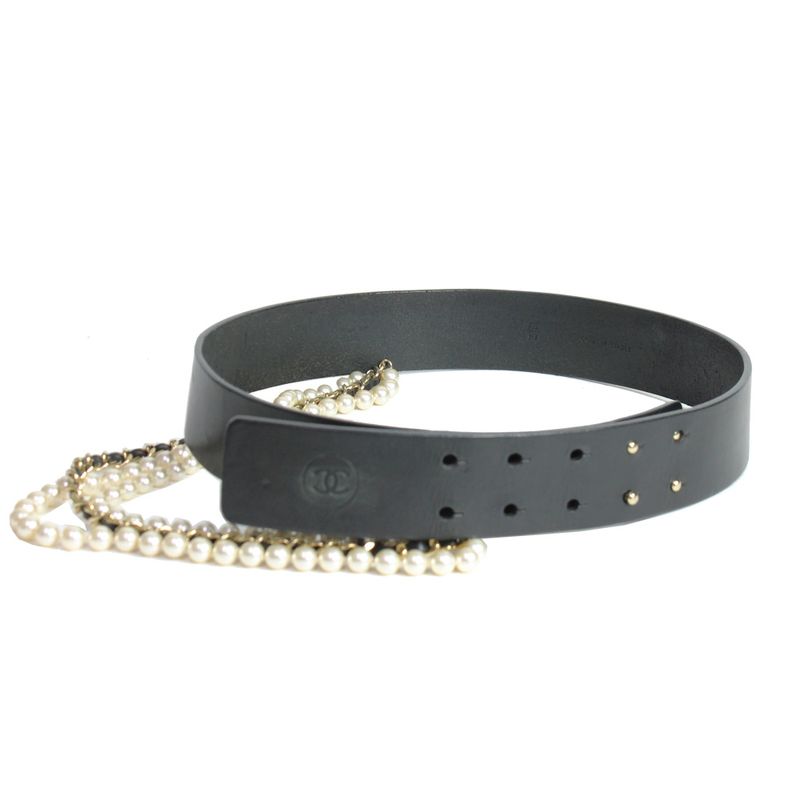 Cinto-Chanel-Vintage-Couro-Preto-com-Perolas