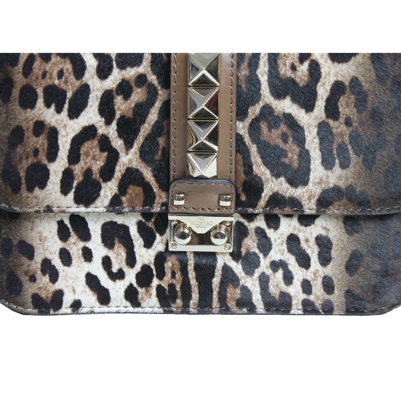 Bolsa-Valentino-Rockstud-Onca