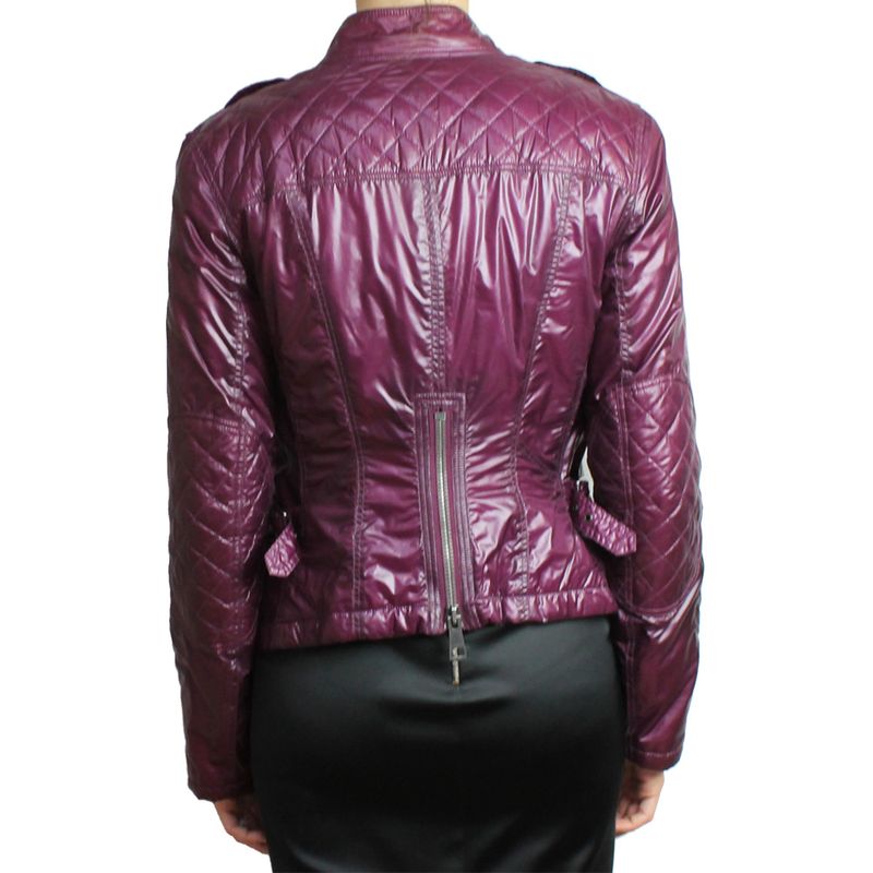 casaco-burberry-matelasse-impermeavel-roxo