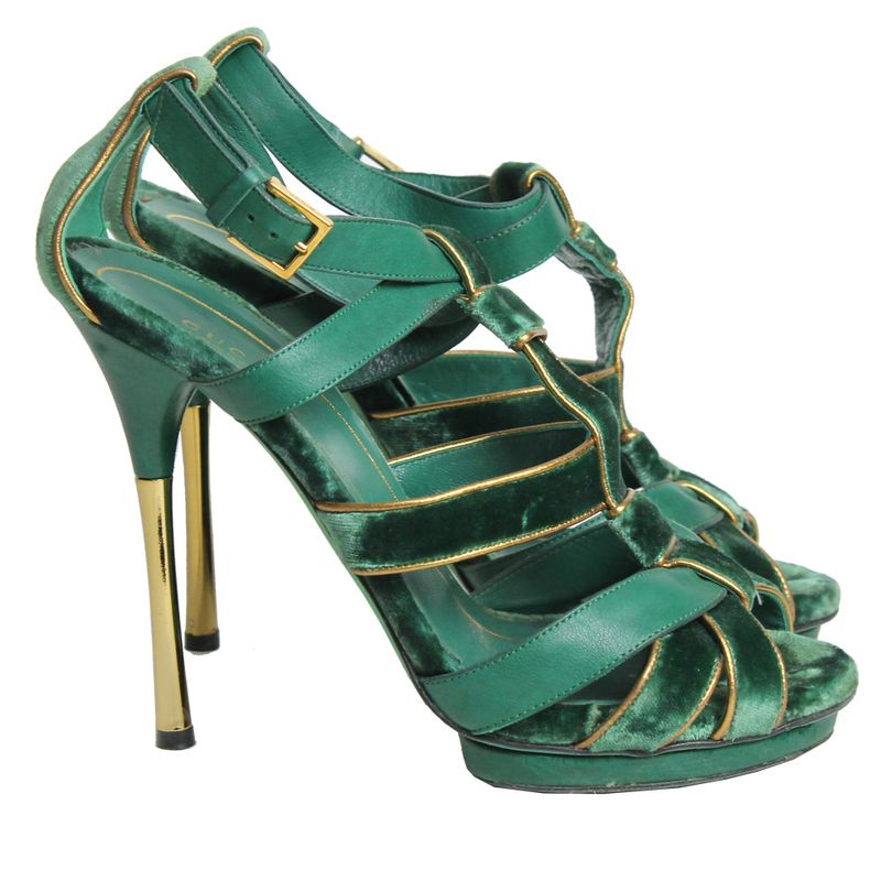 Sandalia-Gucci-Veludo-Verde-com-Detalhes-Dourados