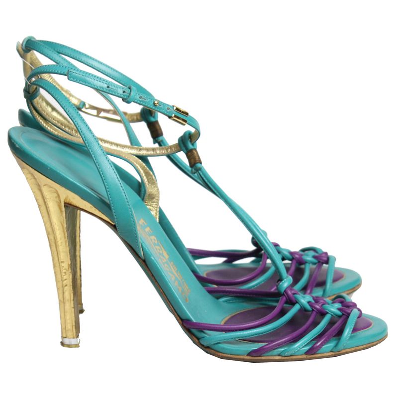 Sandalia-Salvatore-Ferragamo-Tiras-Azul-e-Roxo