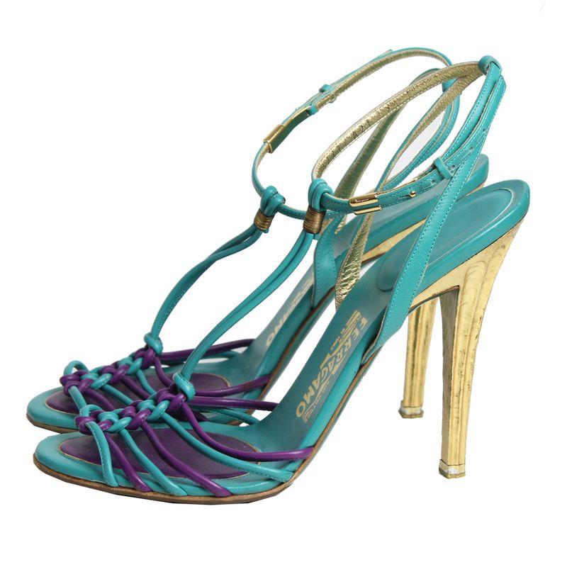 Sandalia-Salvatore-Ferragamo-Tiras-Azul-e-Roxo