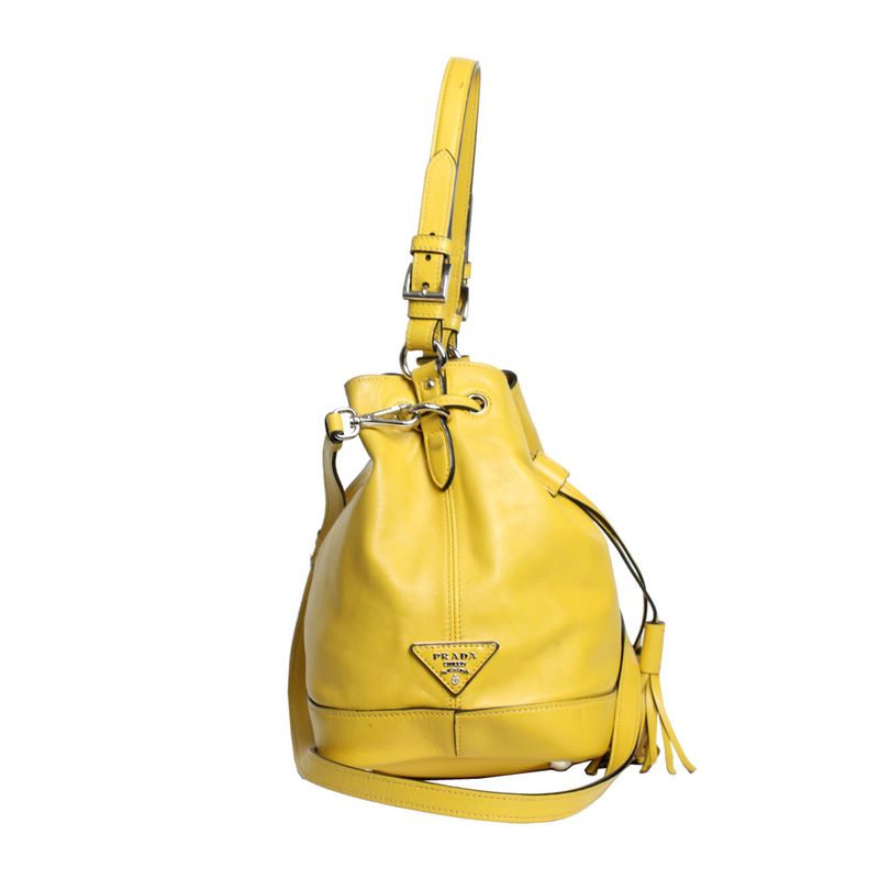 bolsa-prada-city-calf-bucket-amarelo