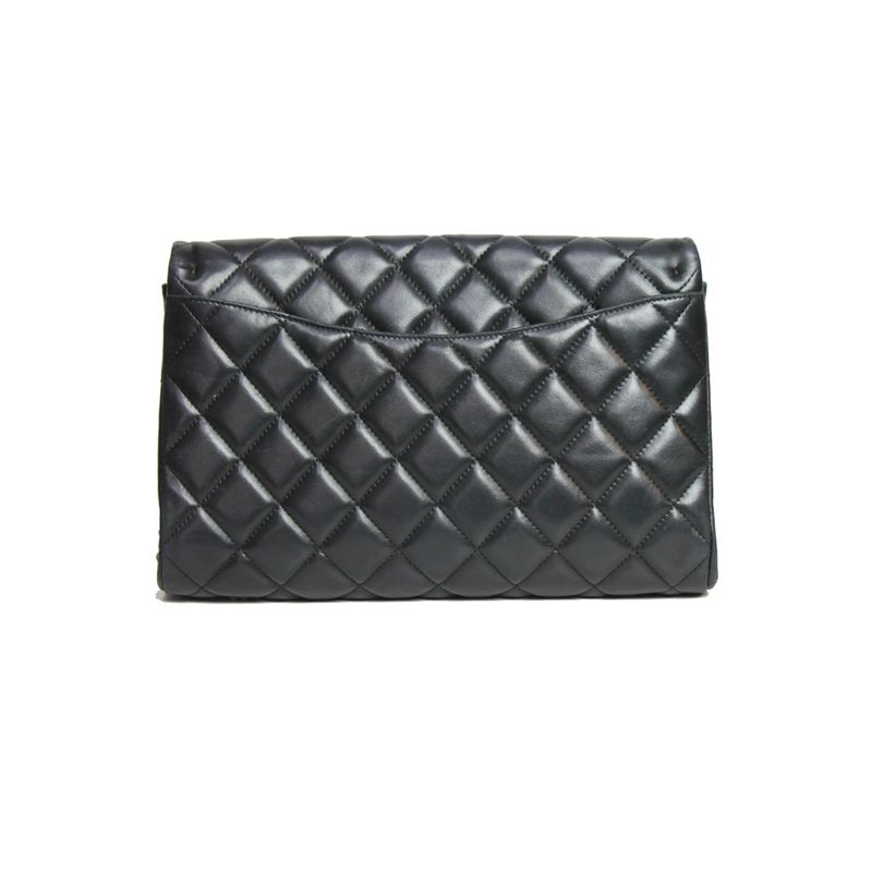 clutch-chanel-new-em-couro-lambskin-preto
