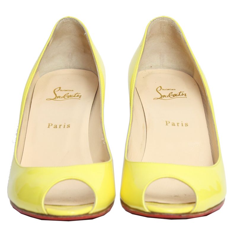 peep-toe-christian-louboutin-yootish-verniz-amarelo