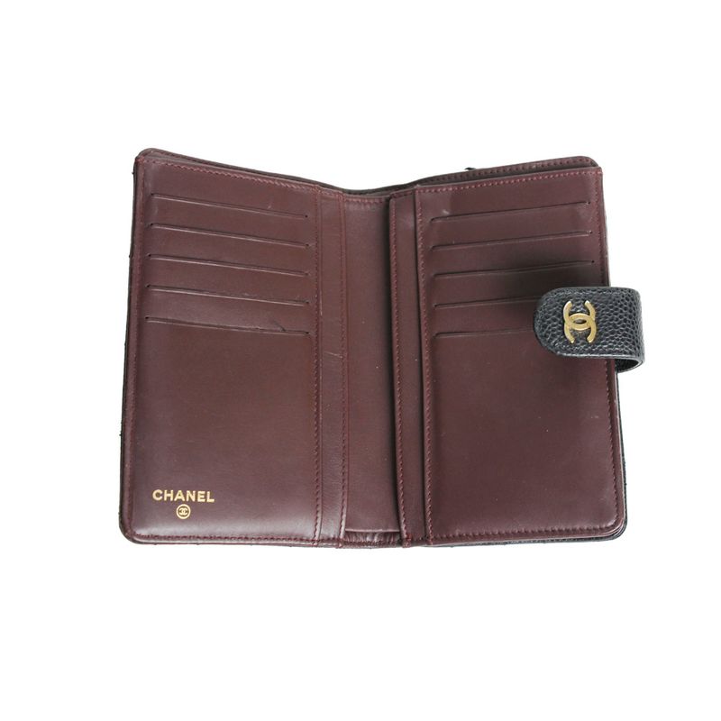 60322-carteira-chanel-l-zip-pocket-em-couro-caviar-preto-1