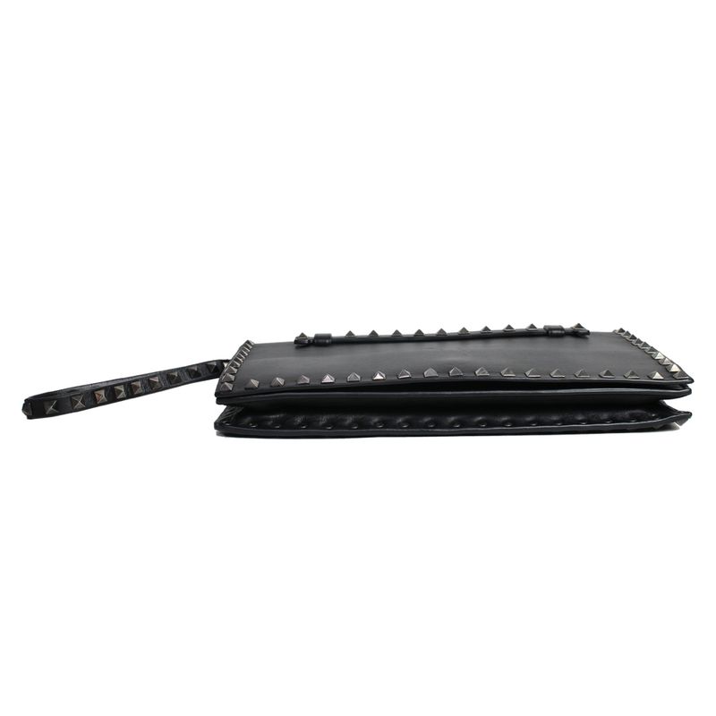 Clutch-Valentino-Rockstud-Couro-Preta