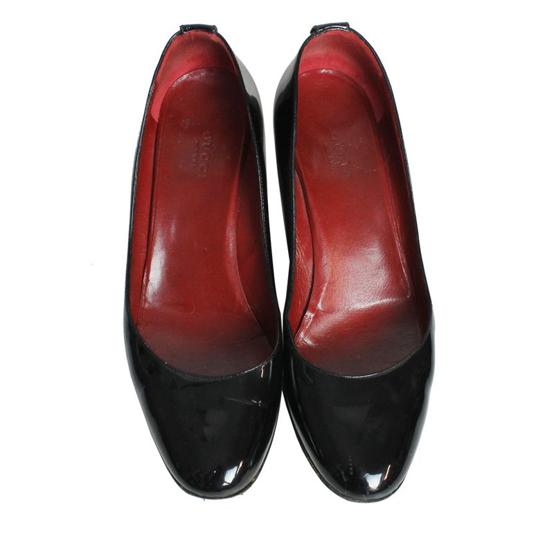 sapato-gucci-verniz-salto-anabela