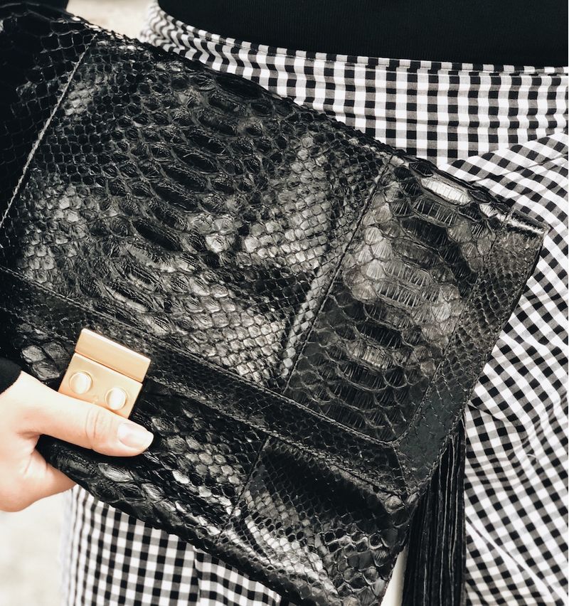 Maxi-Clutch-Weni-Python-Preta