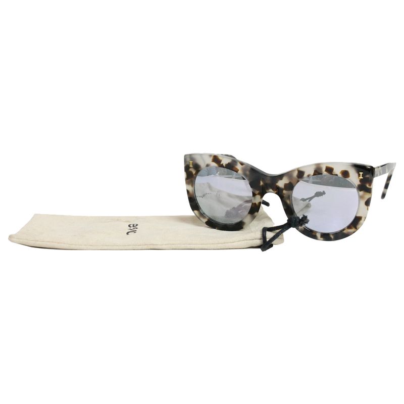 Oculos-Illesteva-Tortoiseshell-Tartaruga-Espelhado