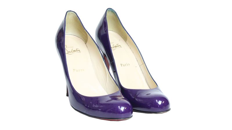 Pump Christian Louboutin | Brechó de luxo - Prettynew